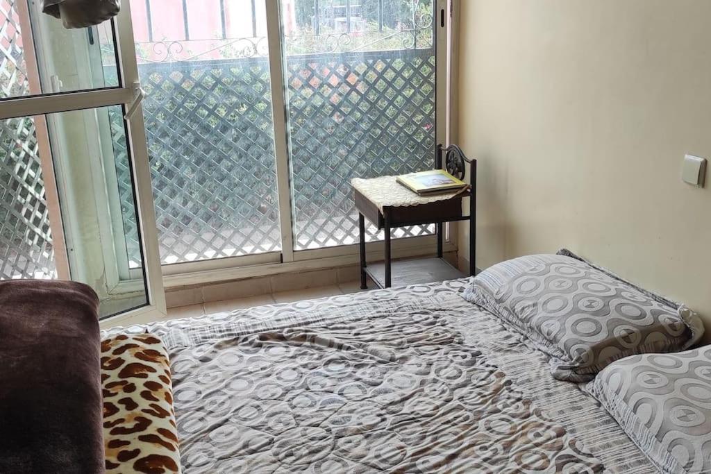 Charmant Appartement Dans Un Quartier Chic Et Calme マラケシュ エクステリア 写真